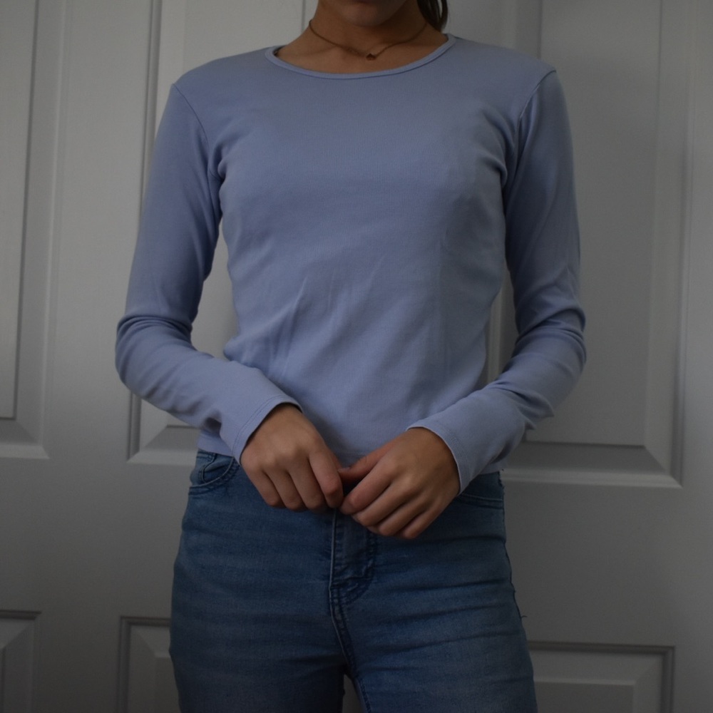 ❌SOLD❌ Periwinkle Long Sleeve Tee